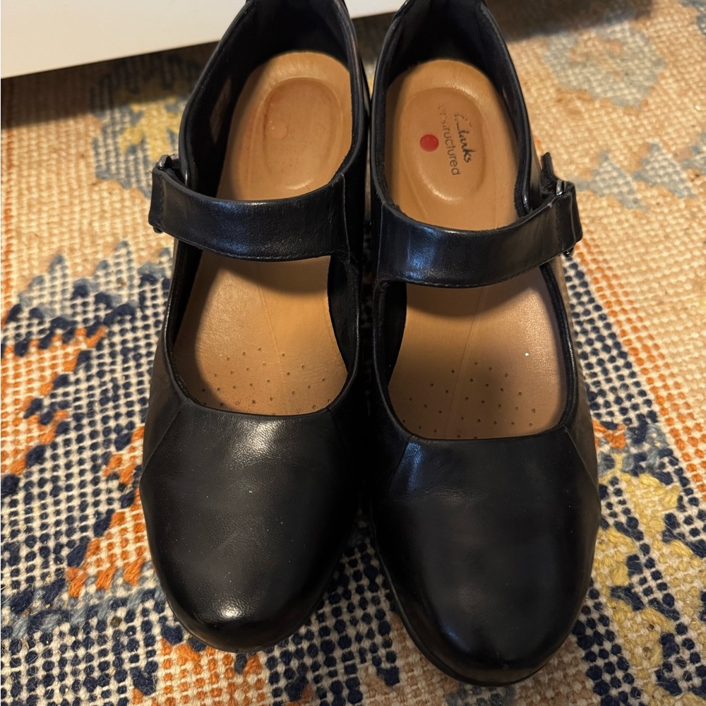 Dark brown Women's Mary Jane Shoes Clarks size 7.5 US 38 EURO